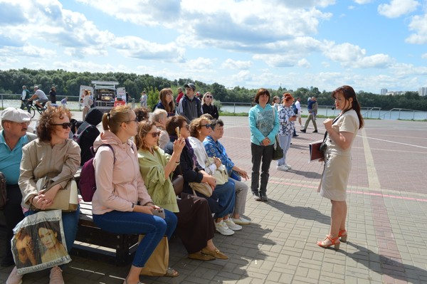 Экскурсия «По следам Достоевского и его литературных героев»
