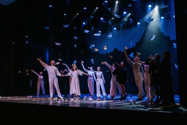 Спектакль «1/8»