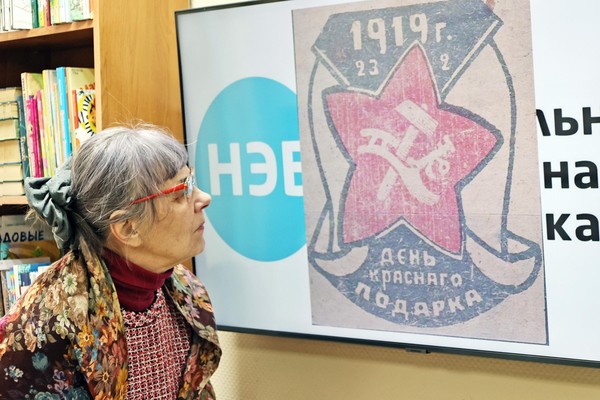 Пресс-кафе «Великой нежностью апрель обременяет»