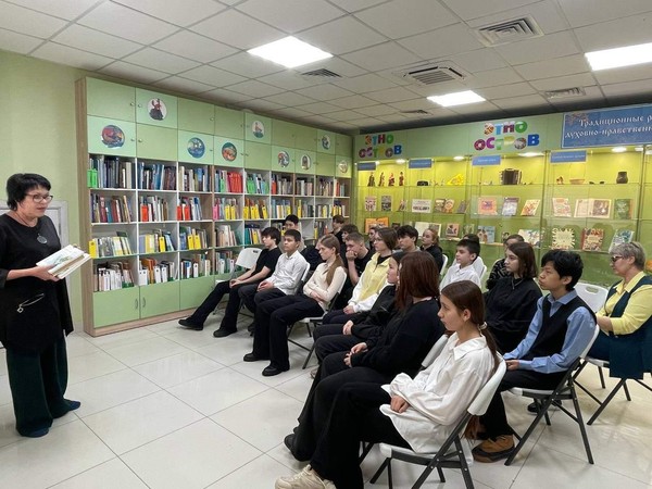 Литературный час «Весна на кончике пера»