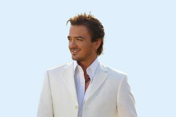 Орхан Олмез