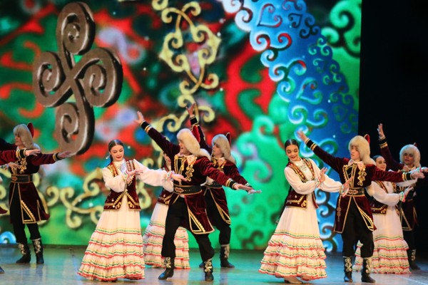 Концерт «Танцуй и пой, моя Россия!»