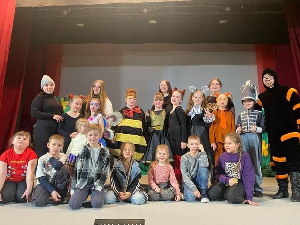 Спектакль «Муха–Цокотуха»