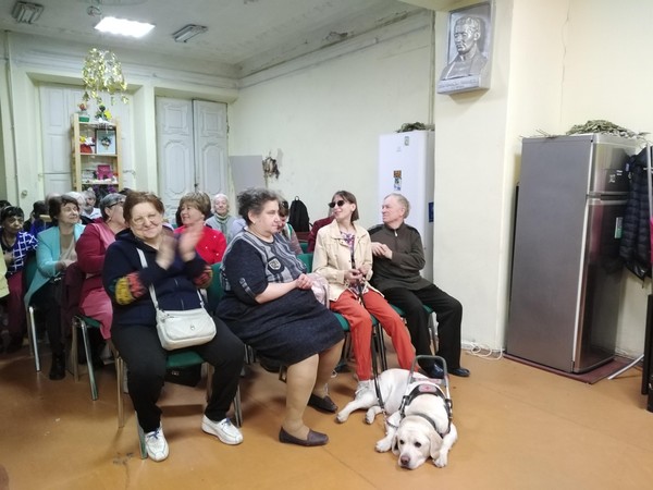 Литературно-музыкальная гостиная «...Меня научила жизнь в строчках жить»