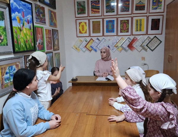 Информационный час «День мира на чеченской земле»