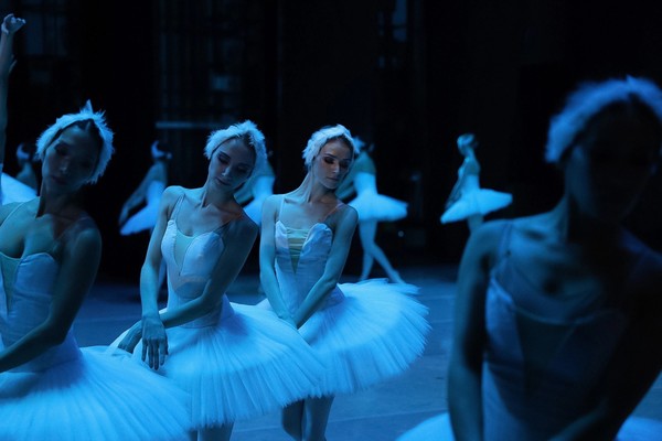 Лебединое озеро