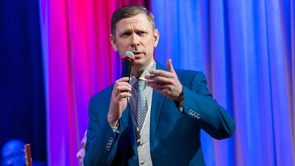 Концерт «Цветущий май»