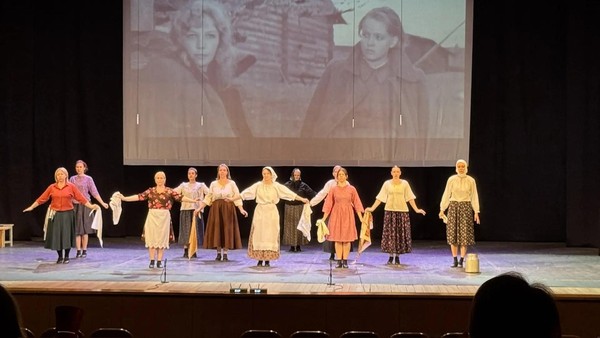Театрализованная постановка «Бабы. 1942 год»