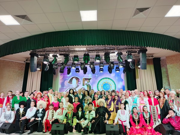 Концерт солистов «Родник» «Музыка весны»