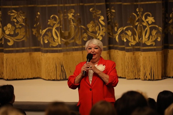 Тематический лекторий «Любимые персонажи на сцене театра»