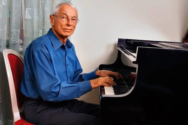 «Музыка композитора А. Зацепина»