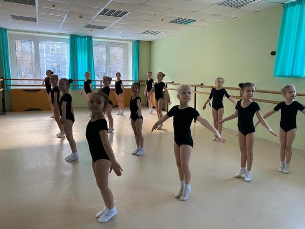 «Учимся танцевать»