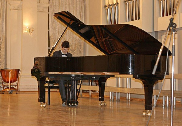 Программа открытия VI Международного конкурса пианистов имени С. С. Бендицкого