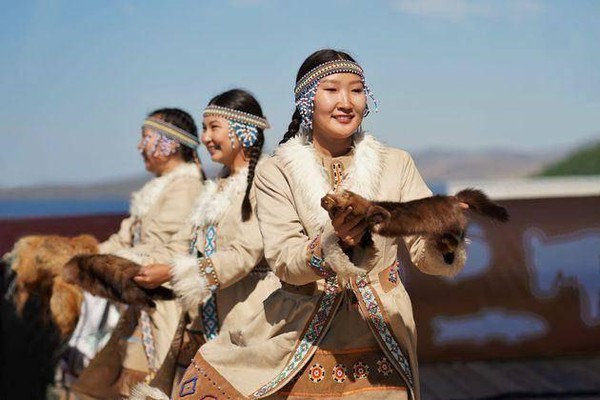 Литературный марафон «Многоликая Россия»