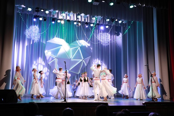 Кадетско-юнармейский «Бал Победы»