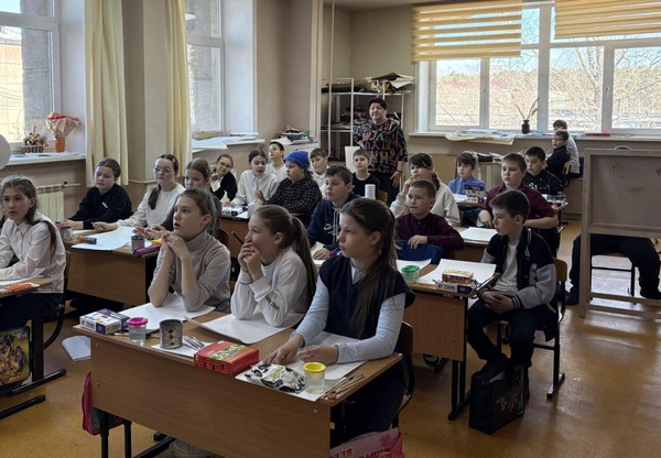 «Встреча с творчеством Никаса Сафронова»