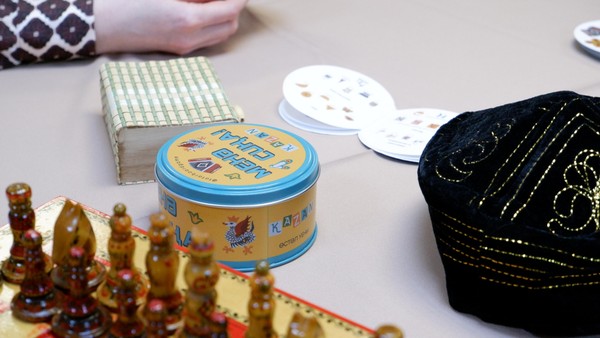 Литературно-этнографический час «Народный костюм – красота на века»