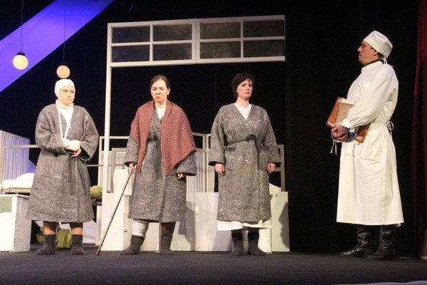 Спектакль «Апрельский романс»