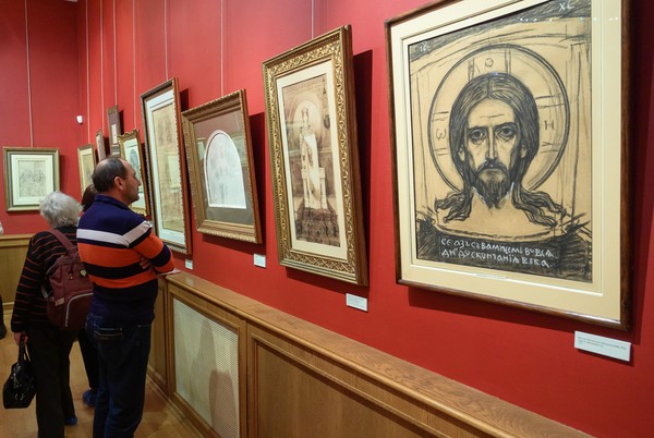 Выставка «Невидимые нити»