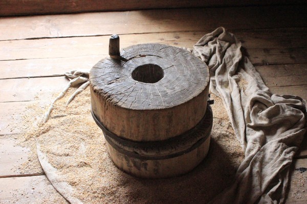 Беседа «Русский быт. Жернова»