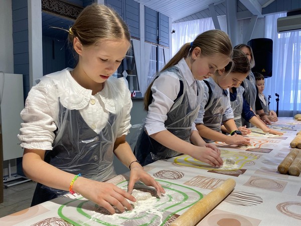 Мастер-класс «Знакомство с удмуртской кухней: перепечи»