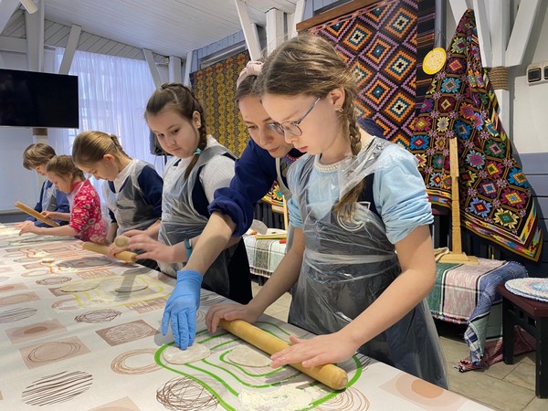 Мастер-класс «Знакомство с удмуртской кухней: пельмени»