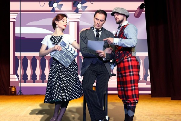 Спектакль «Любовь, танцы и гаджеты»