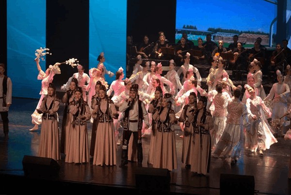 Концерт национального ансамбля КазГИК