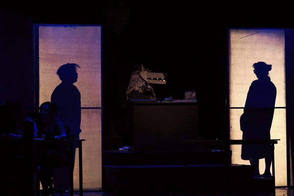 Спектакль «Служебный роман»