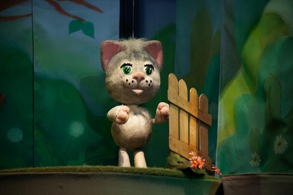 Спектакль «Как котенок учился мяукать»