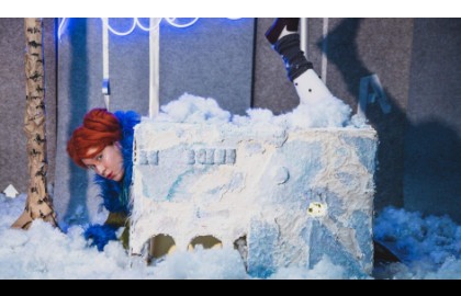 Ася ищет слова