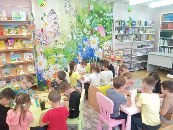 Конкурс рисунков «В гостях у Шурале и Водяной»