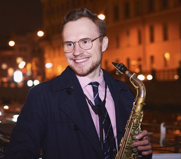 Руслан Тустановский. Дуэт: гитара и саксофон. Французский джаз