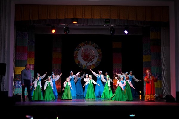 Концерт «Поколений вьется нить»