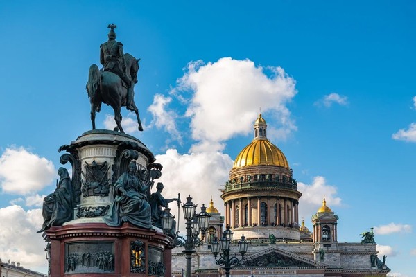 Обзорная экскурсия по Санкт-Петербургу + Исаакиевский собор