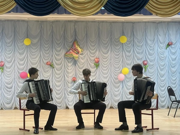 Отчетный концерт школы посвященный Дню Победы «Великая Победа»