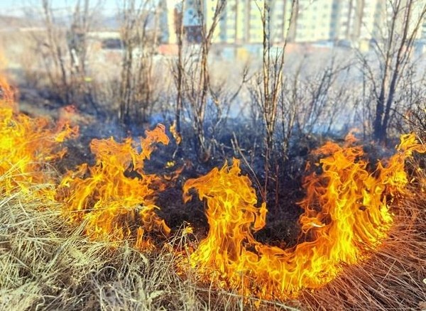 Уличная акция «Осторожно, огонь!»
