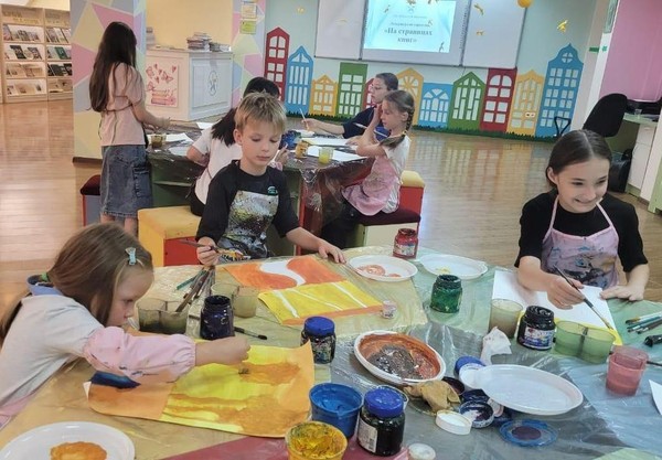 Занятие «Юный художник»