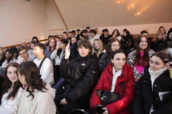 Познавательная программа «Народные промыслы России»