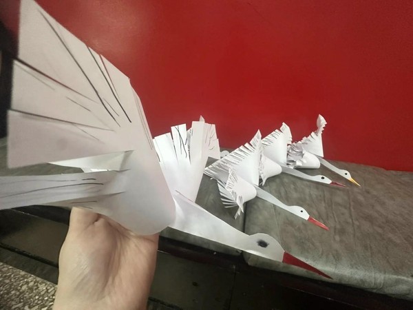 Мастер-класс «Аист-символ мира»