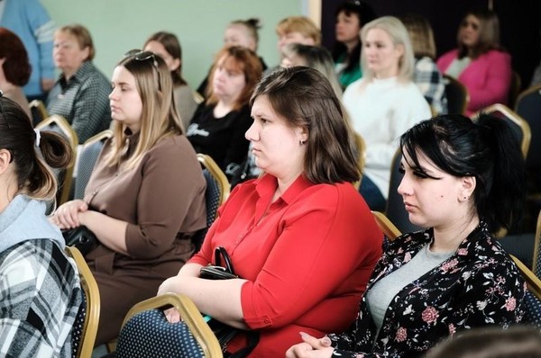 Прием заявок на семинар-практикум «Эффективные методы и формы воспитания молодёжи, детей и подростков»