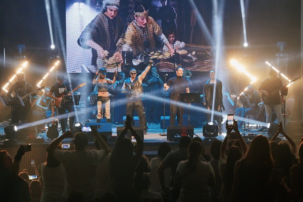 Мировые рок-хиты с АСО-оркестром