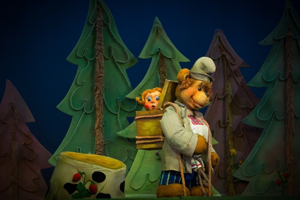 Спектакль «Машенька и медведь»