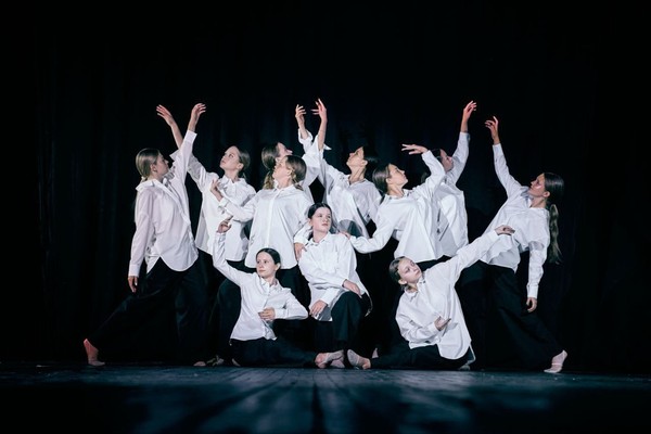 Танцуют дети. Гала-концерт