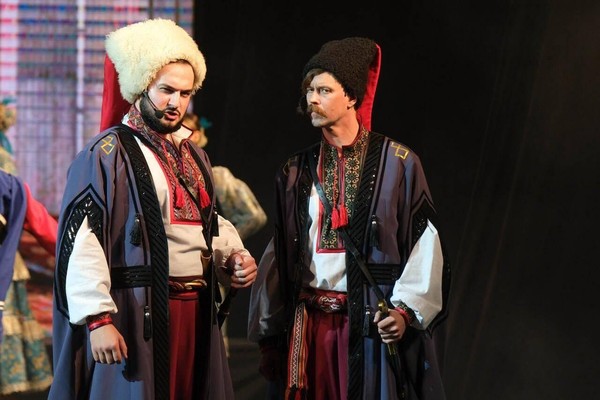 Музыкально-театрализованное представление «Припомним былое, казак?»