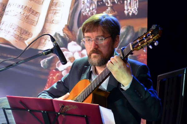 В созвездии гитар