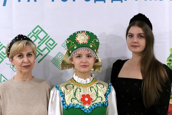 «Современный кокошник. Традиции красоты»