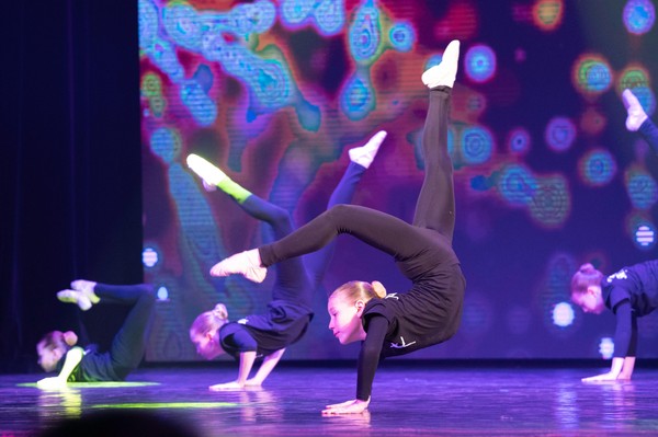 Отчетный концерт театра танца «Антре»