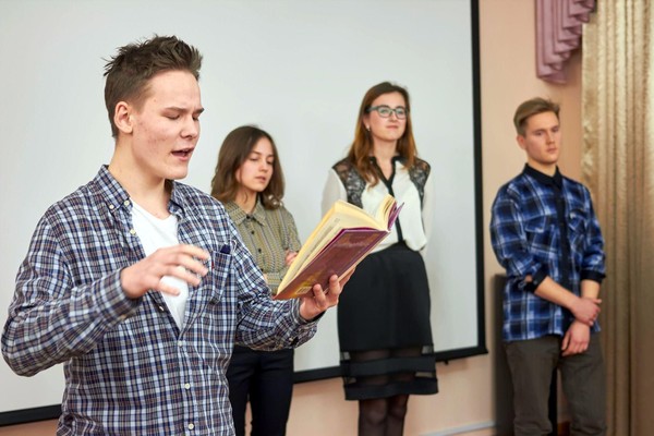 Поэтический турнир «Стихия»