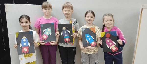 Мастер-класс по изготовлению поделки «Ракета»